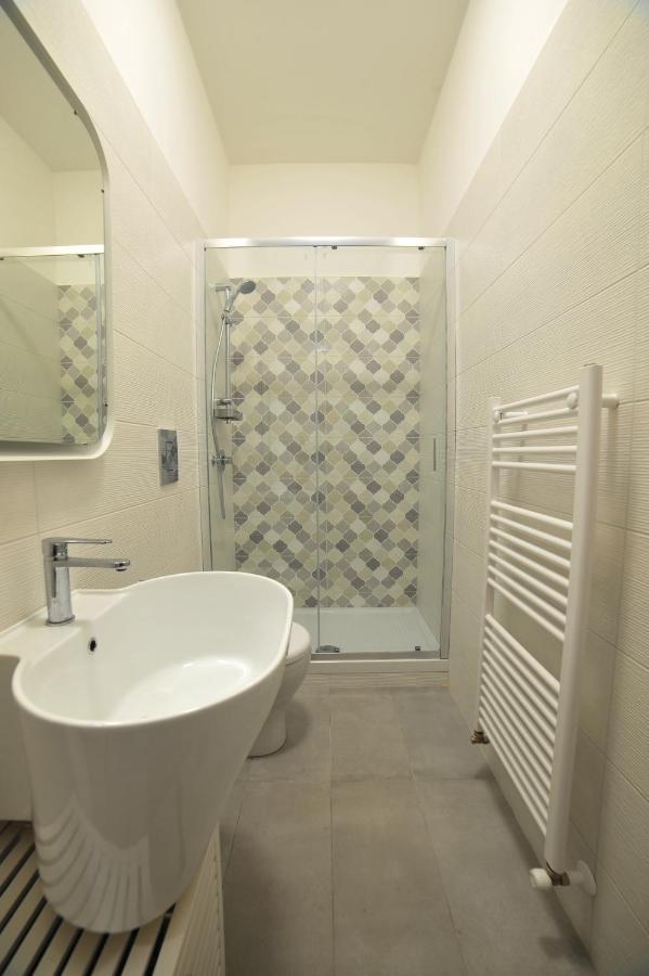 Home 22 Appartamento In Centro Storico - קטאניה מראה חיצוני תמונה
