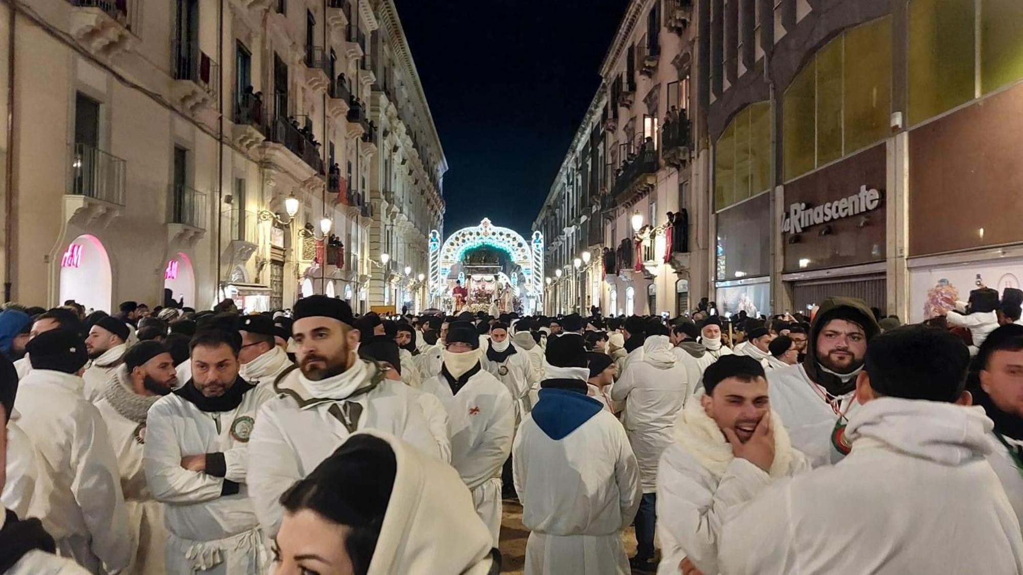 Home 22 Appartamento In Centro Storico - קטאניה מראה חיצוני תמונה