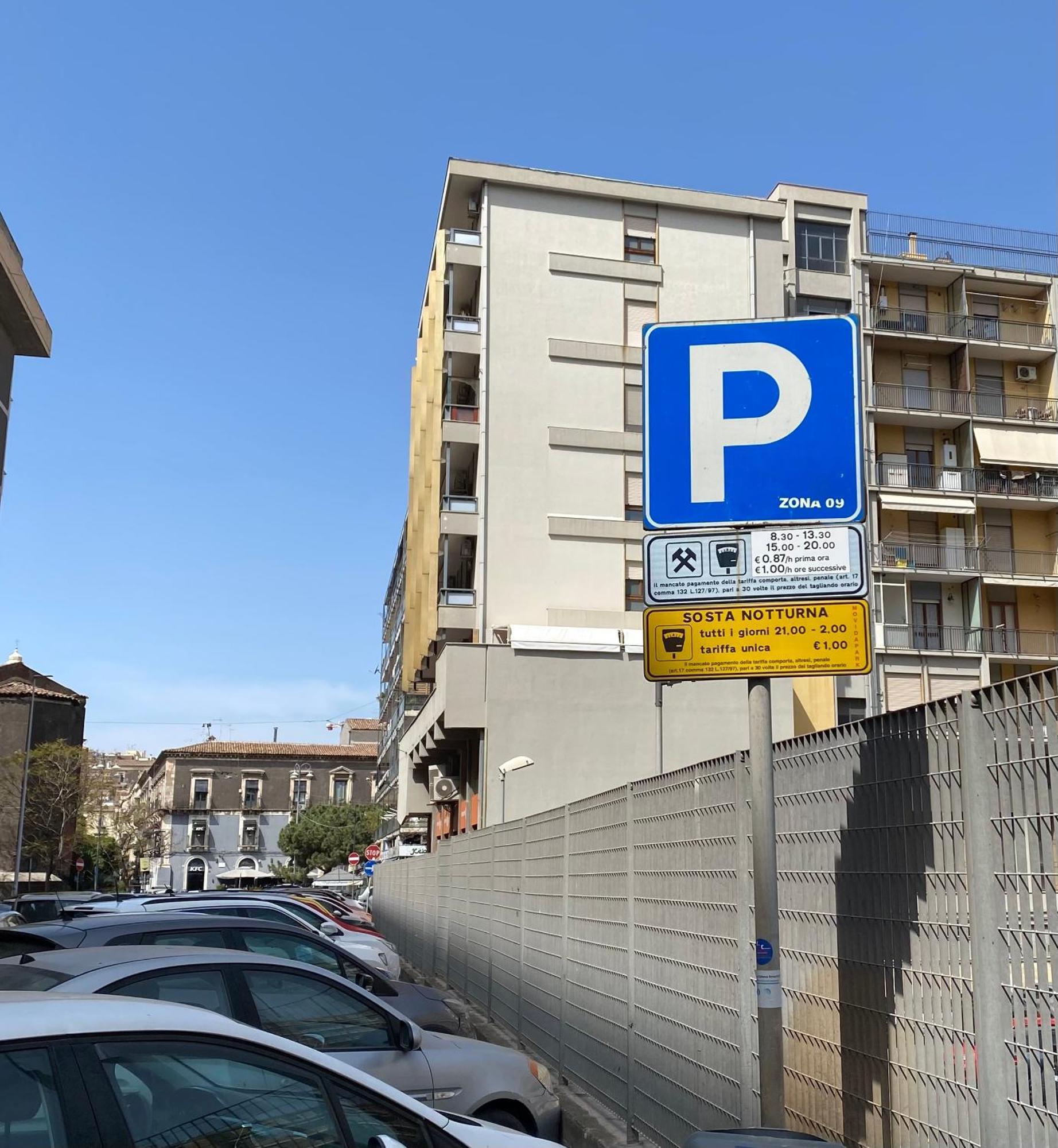 Home 22 Appartamento In Centro Storico - קטאניה מראה חיצוני תמונה